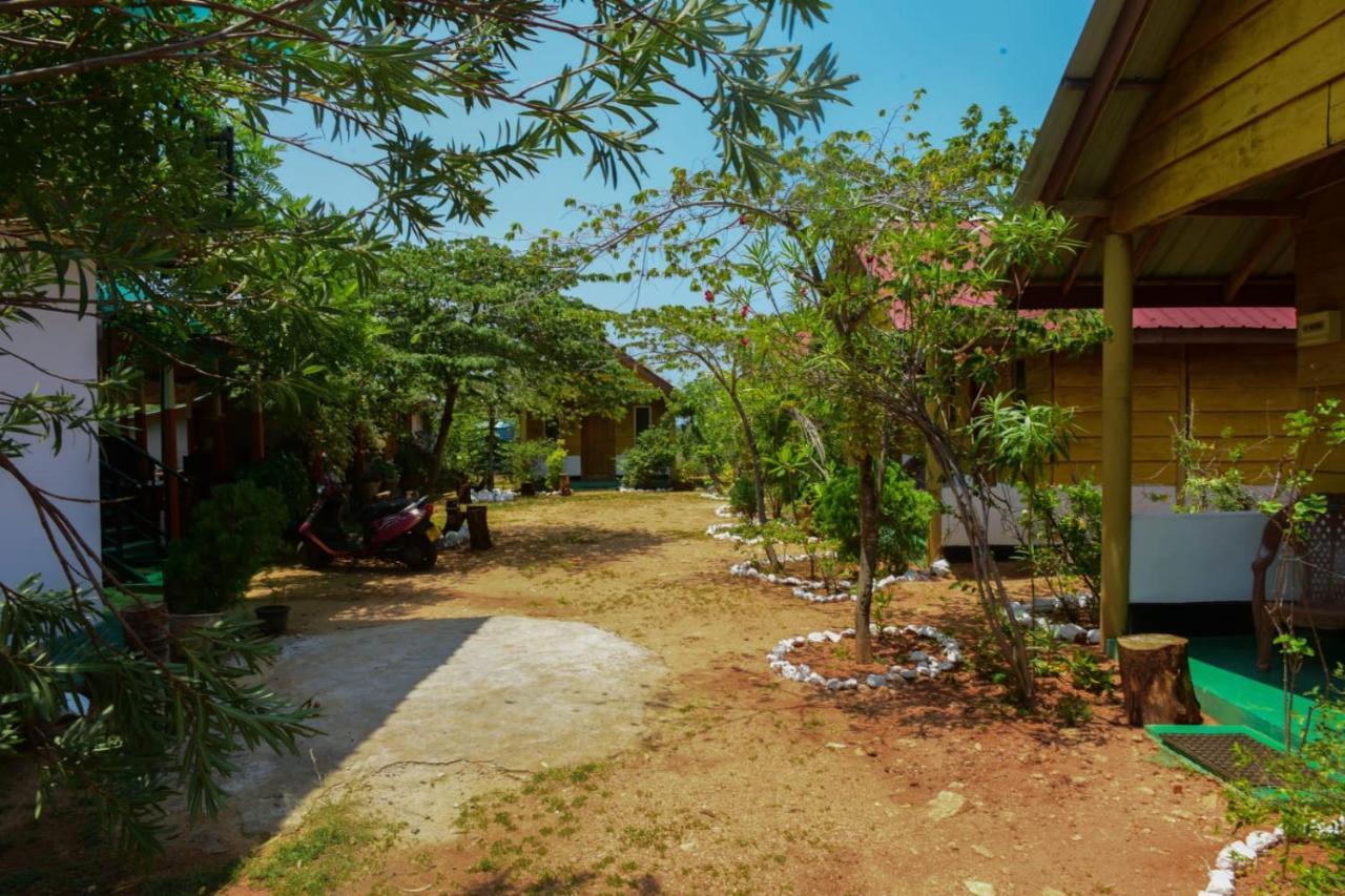 Sunntop Cabana Trincomalee Dış mekan fotoğraf