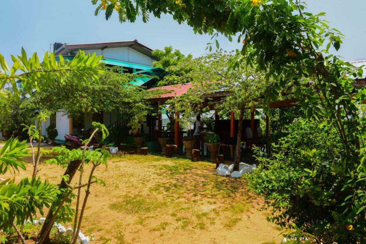 Sunntop Cabana Trincomalee Dış mekan fotoğraf