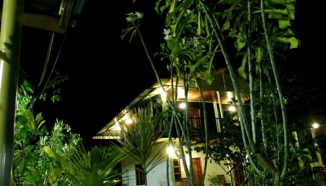 Sunntop Cabana Trincomalee Dış mekan fotoğraf
